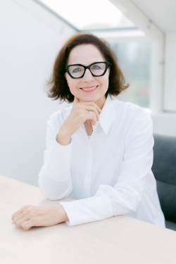Anja_Schneemann_photography_Networking_Consulting_250924-6.jpg